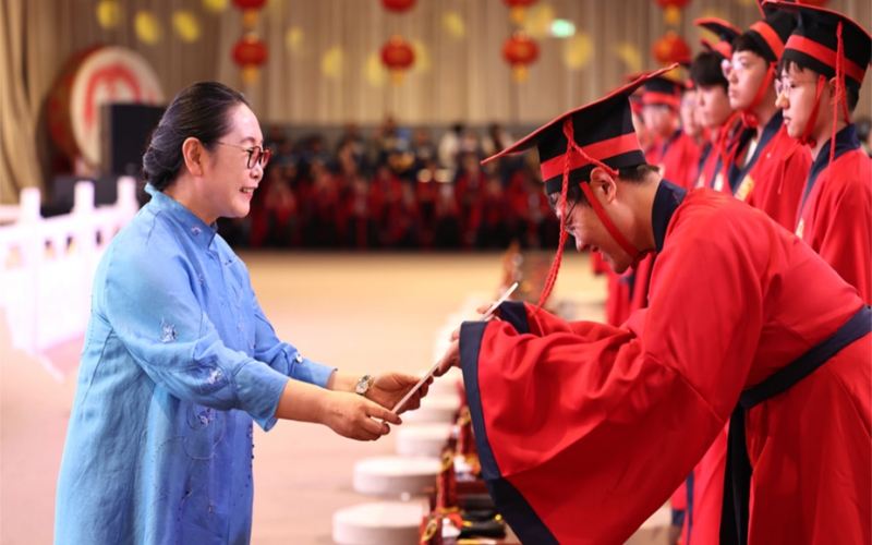 金秋扬帆，逐梦远航！瓦力游戏学子成人礼仪式